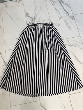 BURU Black & White Striped A-Line MIDI Skirt
